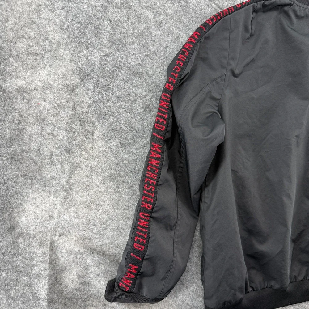Adidas Manchester United Jacket Kids Size 9-10Y Black Red Zip Bomber Windbreaker